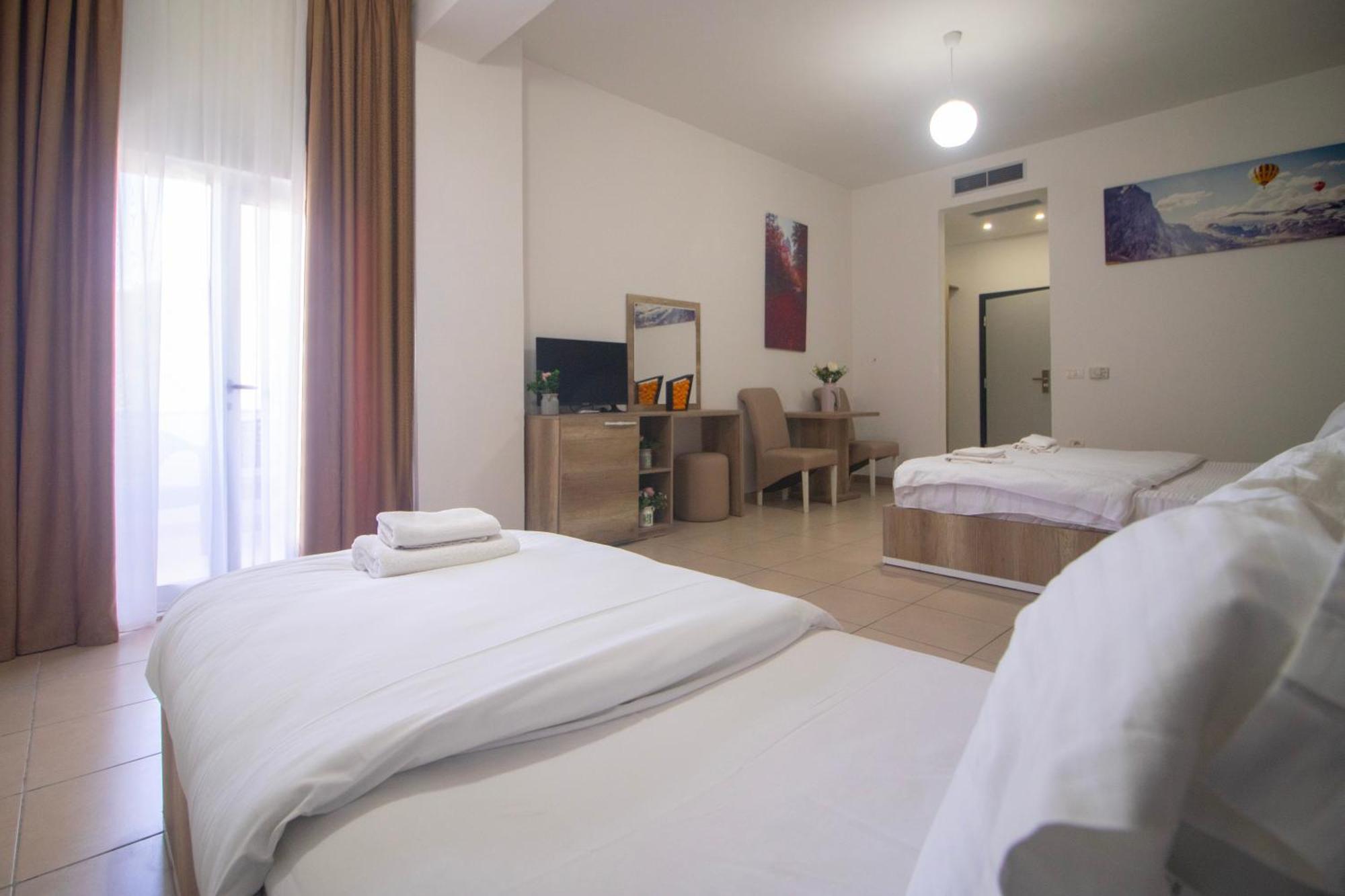 Hotel Princ Golem (Tirana) Exterior foto