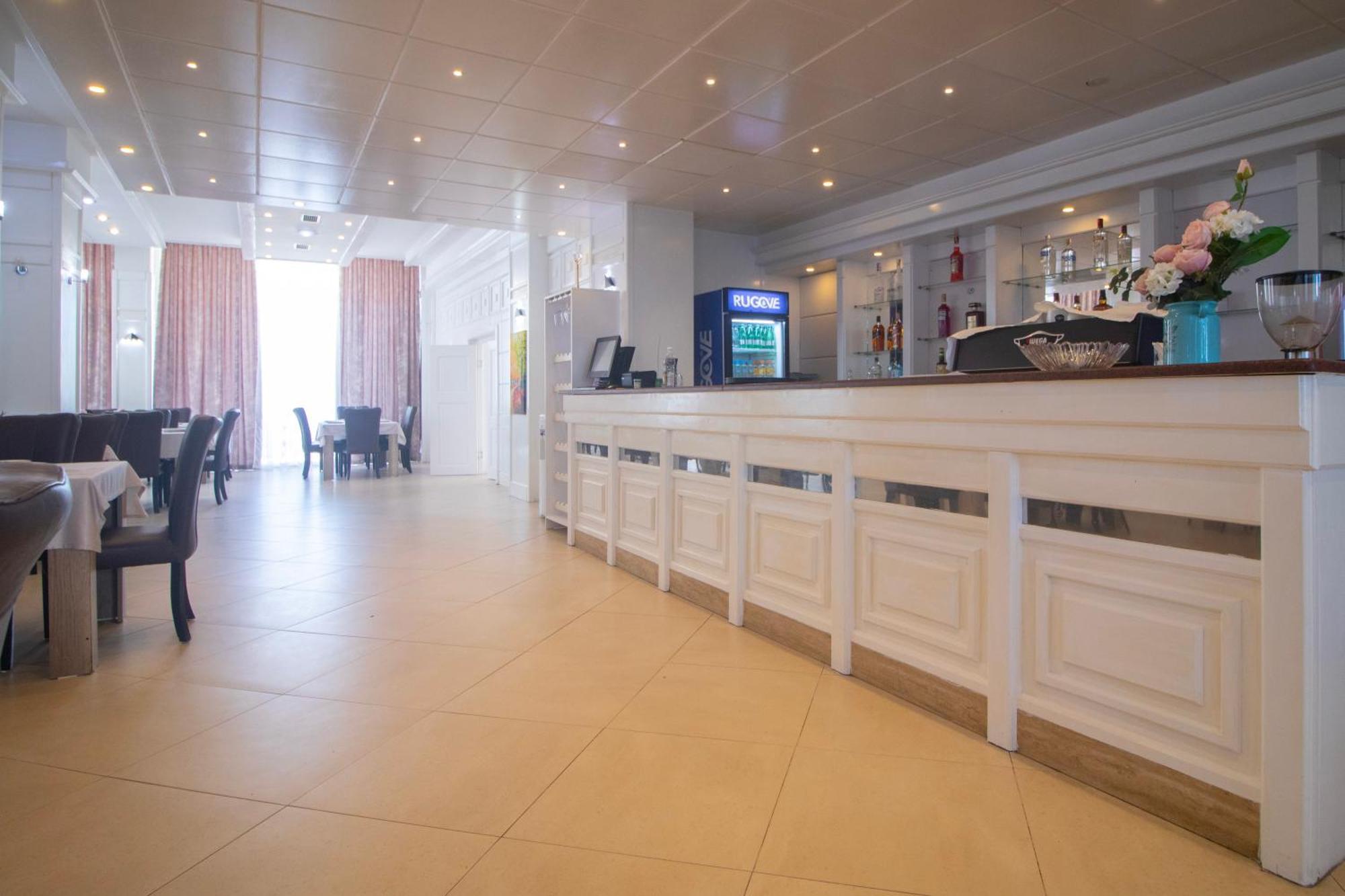 Hotel Princ Golem (Tirana) Exterior foto